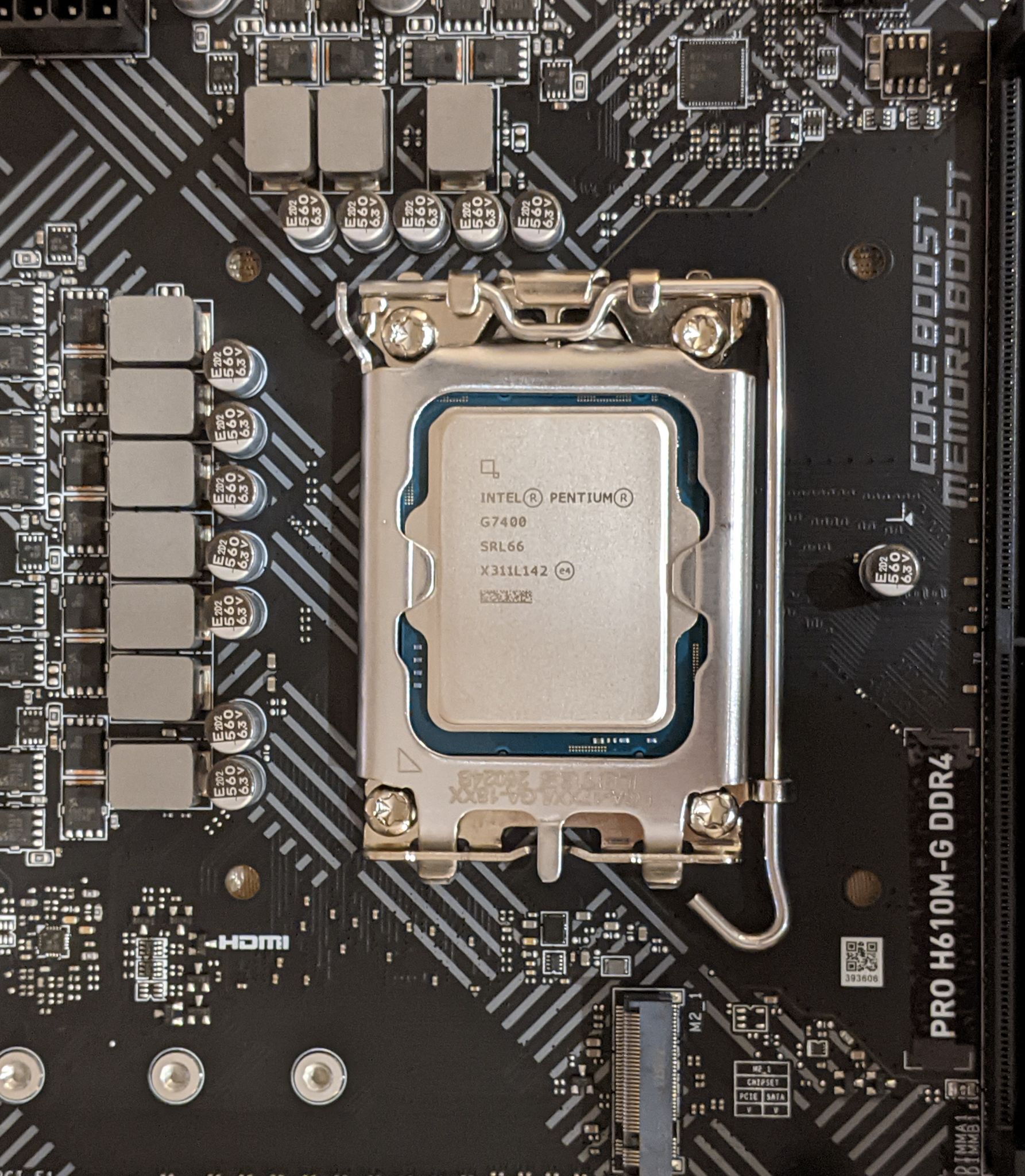 Процессор Intel Pentium G7400, LGA 1700, 2 ядра, 3.7 ГГц, OEM