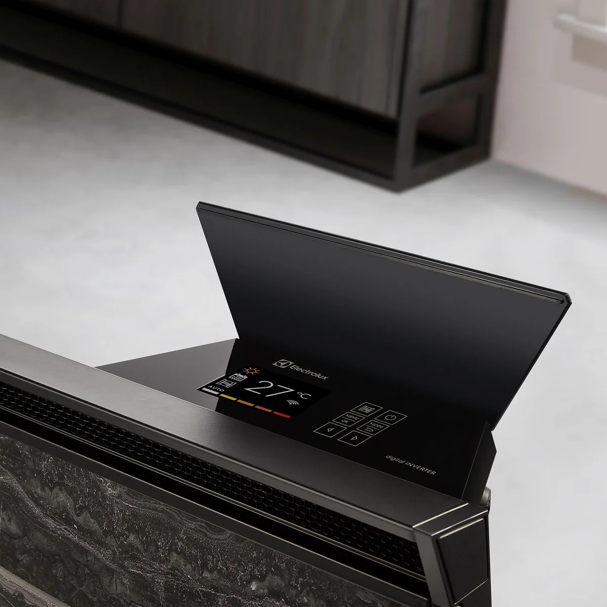 Конвектор ELECTROLUX Brilliant Marble ECH/BMI-2000, 2000 Вт, IP24, Wi-Fi, до 25 м²