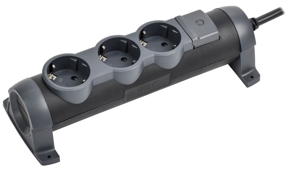 Удлинитель IEK COMFORT У03К, 3 розетки 2P+PE, 1,5 м, 3×1,5 мм², 16 А, чёрный