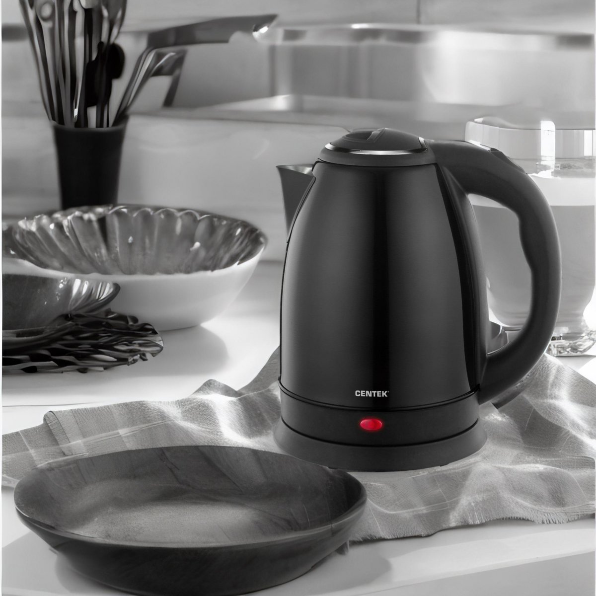 Чайник электрический CENTEK CT-1068 BLACK, 2,0 л, 2000 Вт