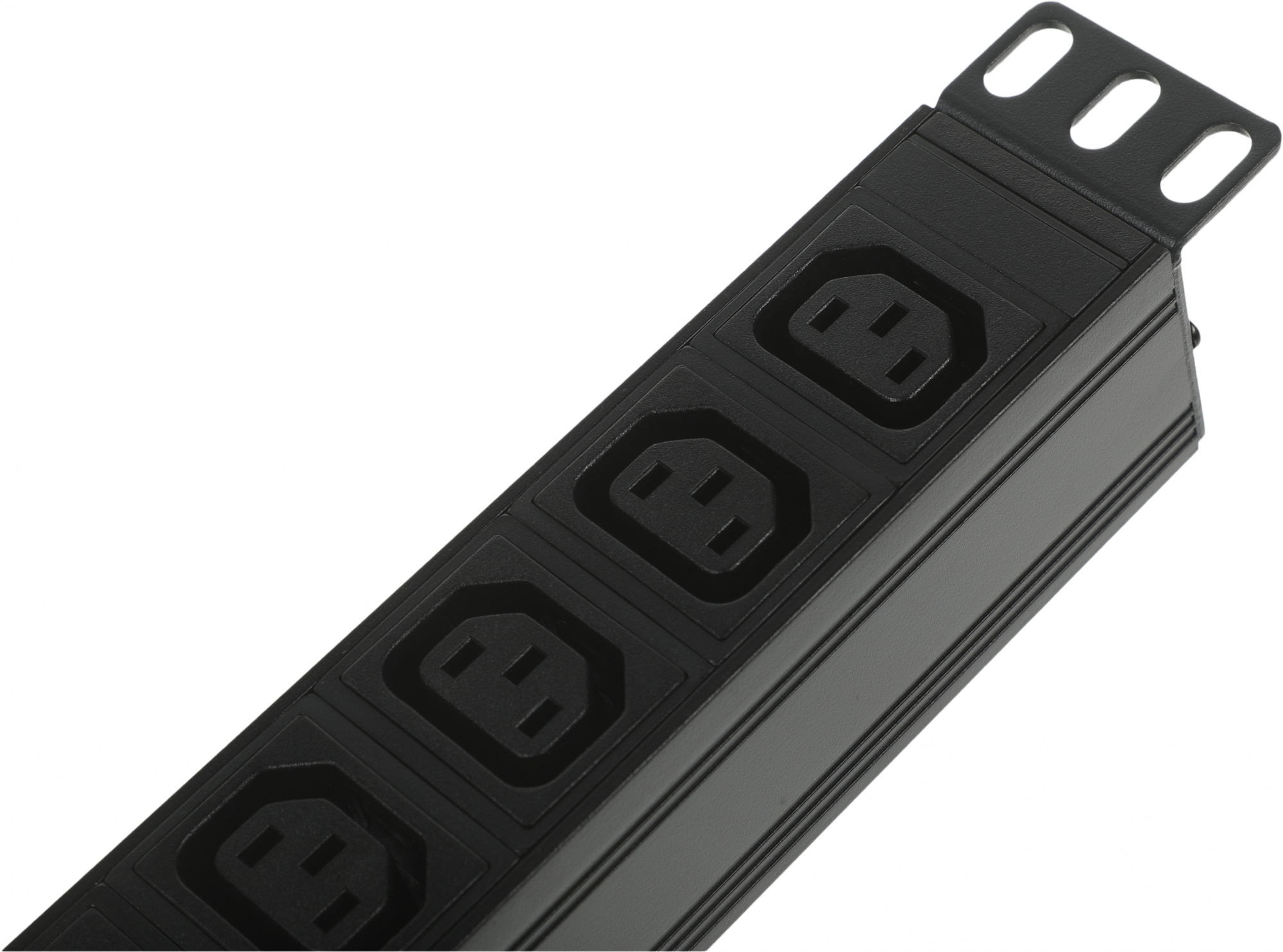 Блок розеток Lanmaster TWT-PDU19-10A9C3, 1U, 9xC13, 10A, горизонтальный