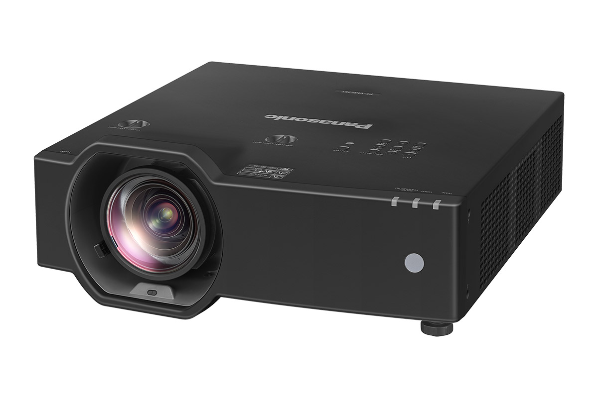 Проектор Panasonic PT-VMZ6STBEJ, лазерный, 3LCD, 6200 лм, WUXGA, 3000000:1