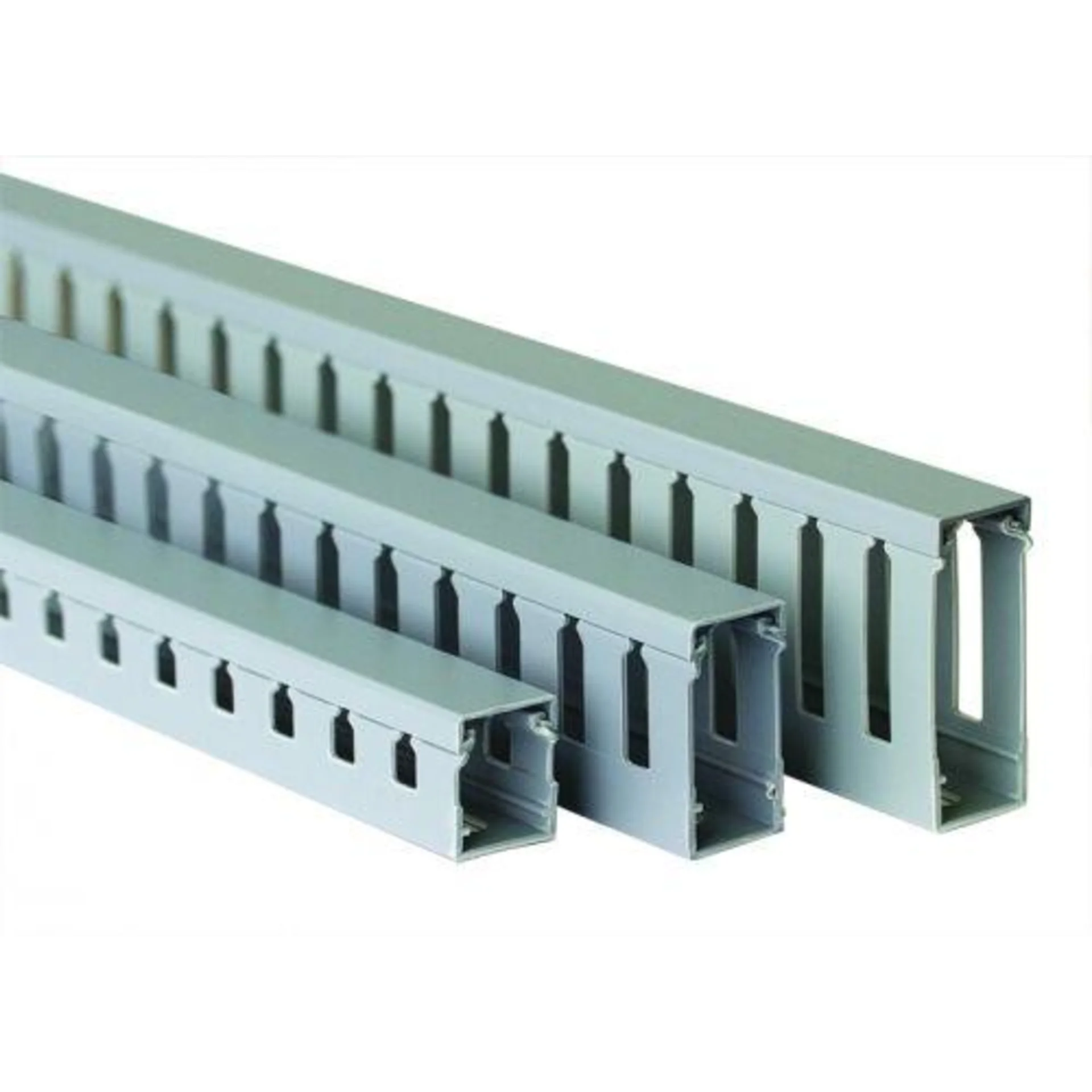 Кабель-канал DKC 00126RL, перфорированный, 25×30мм, L2000, серый