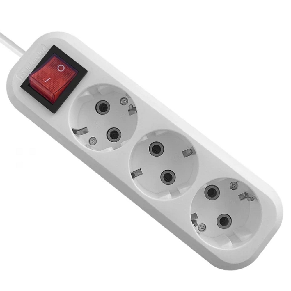 Удлинитель Defender L330, 3 розетки Schuko, 16 А, 3 м, с заземлением